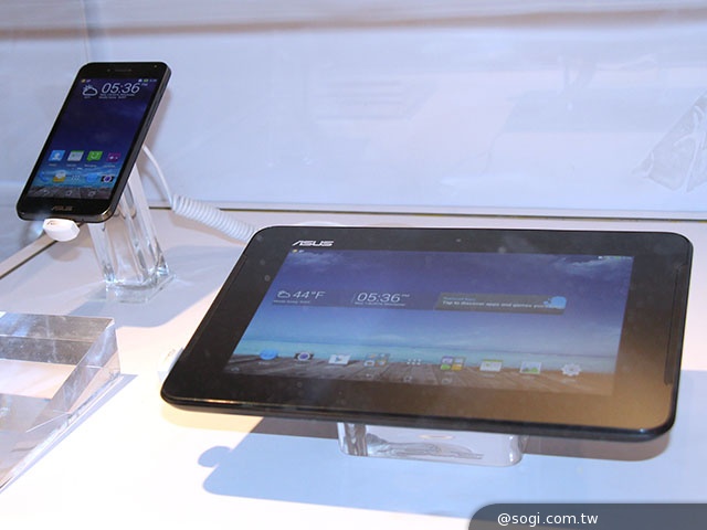 ASUS攜手AT&T 推出PadFone X變形手機【CES 2014】