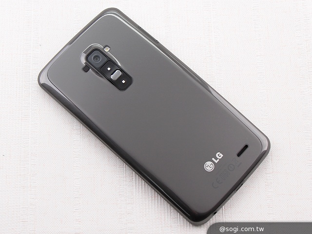 6吋可彎曲手機 LG G Flex功能大解析