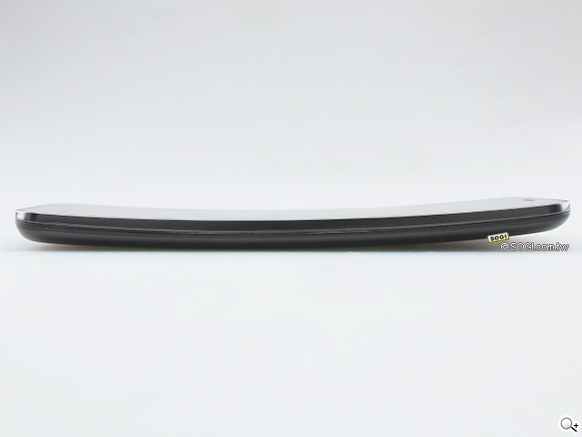 6吋可彎曲手機 LG G Flex功能大解析