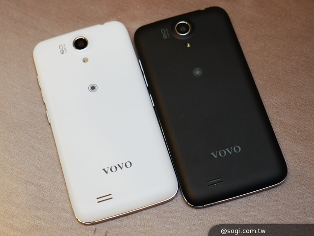 VOVO V11魔術機發表 背面可觸控 上市優惠5千有找