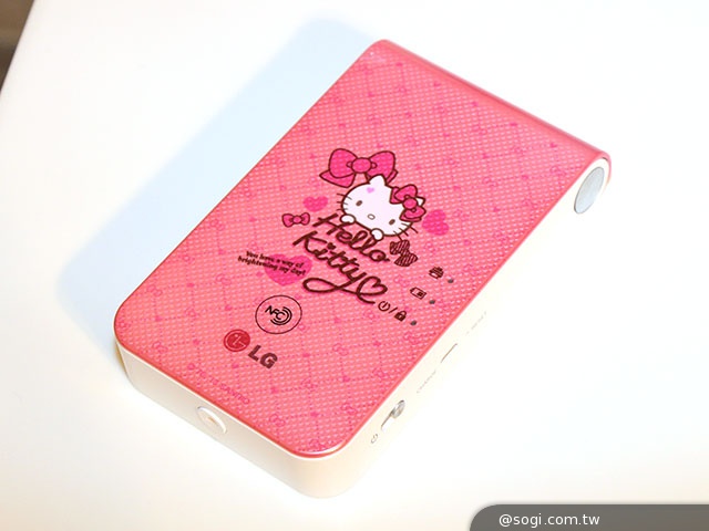 Pocket photo 3.0口袋相印機登台 Kitty限量款1/18上市