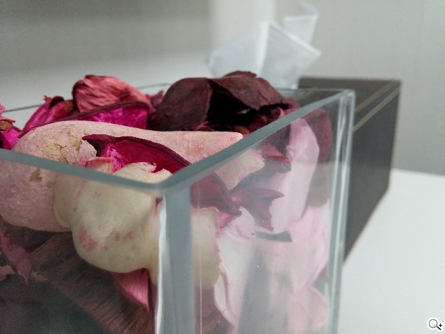 6吋可彎曲手機 LG G Flex功能大解析