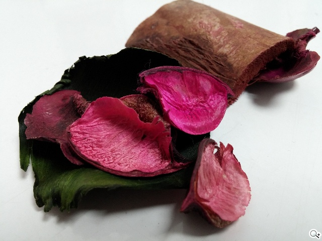 6吋可彎曲手機 LG G Flex功能大解析