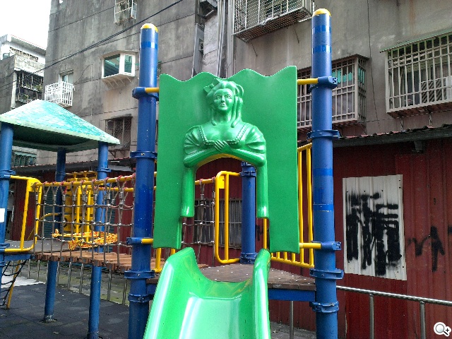 英倫風格 平價輕智慧 HTC Desire 501