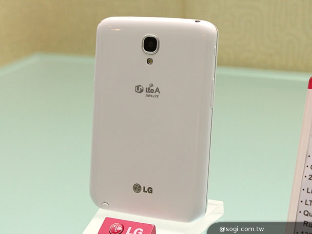 主打4:3螢幕比例！5.2吋四核LTE-A智慧機LG Vu3韓國體驗