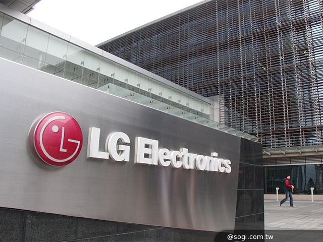 樂金R&D總部直擊!LG G Flex彎曲手機設計揭祕 樂金R&D總部直擊!LG G Flex彎曲手機設計揭祕