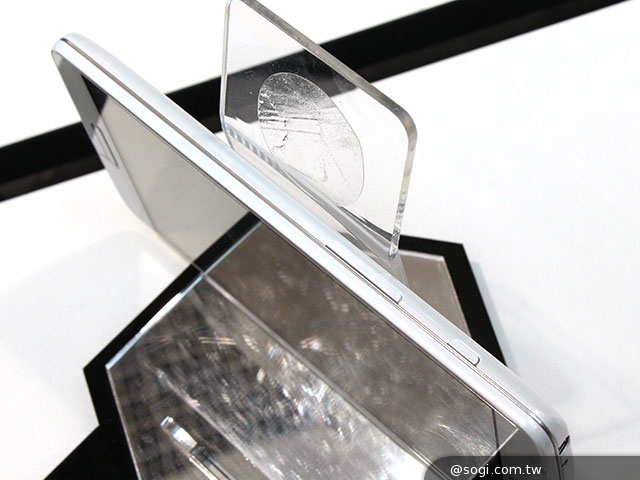 樂金最新5.5吋LTE智慧機LG GX 韓國實機賞