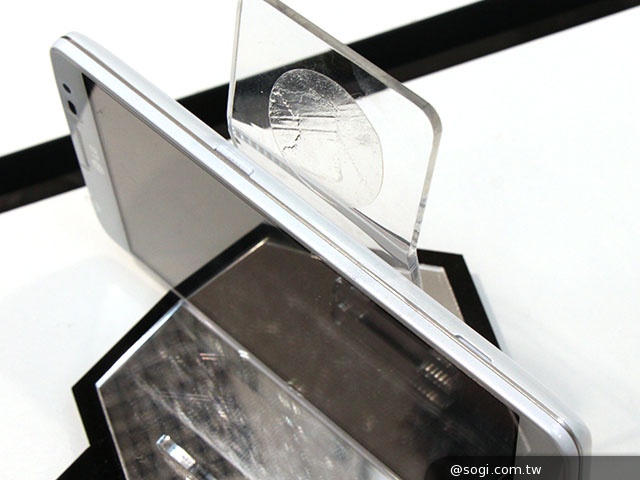 樂金最新5.5吋LTE智慧機LG GX 韓國實機賞