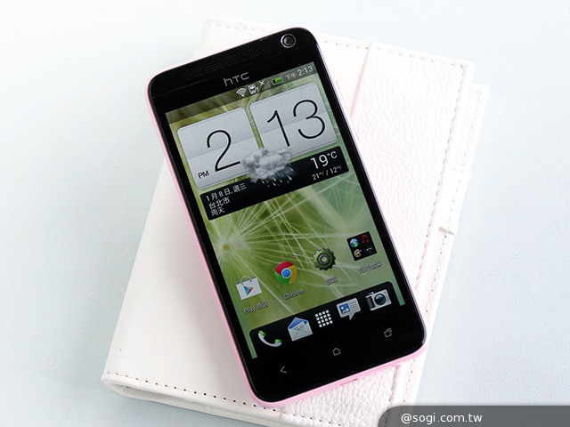 英倫風格 平價輕智慧 HTC Desire 501
