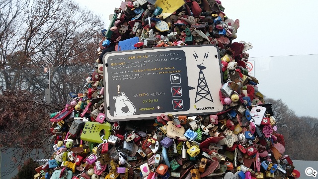 6吋可彎曲手機 LG G Flex功能大解析