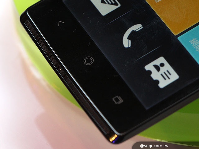 宏碁推5吋入門雙卡機Acer Liquid Z5 中華月繳533元 手機0元