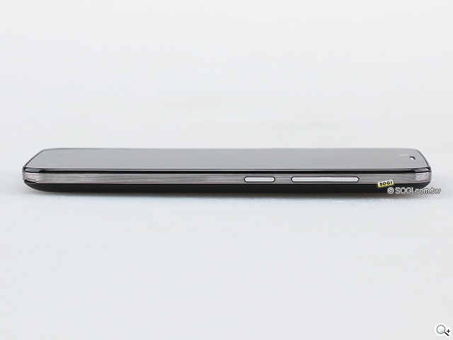 雙面觸控平價選擇 VOVO V11魔術機