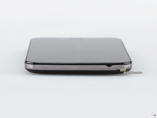 雙面觸控平價選擇 VOVO V11魔術機