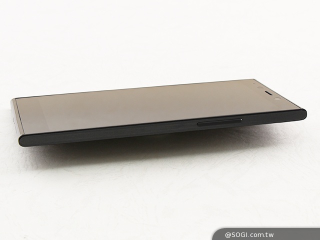 高規平價智慧手機新選擇 G-PLUS E7