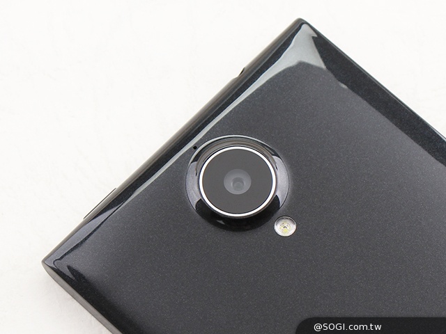 高規平價智慧手機新選擇 G-PLUS E7