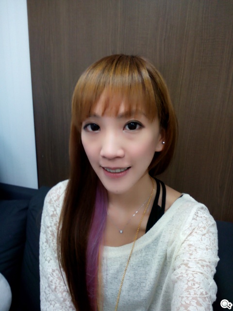 雙面觸控平價選擇 VOVO V11魔術機