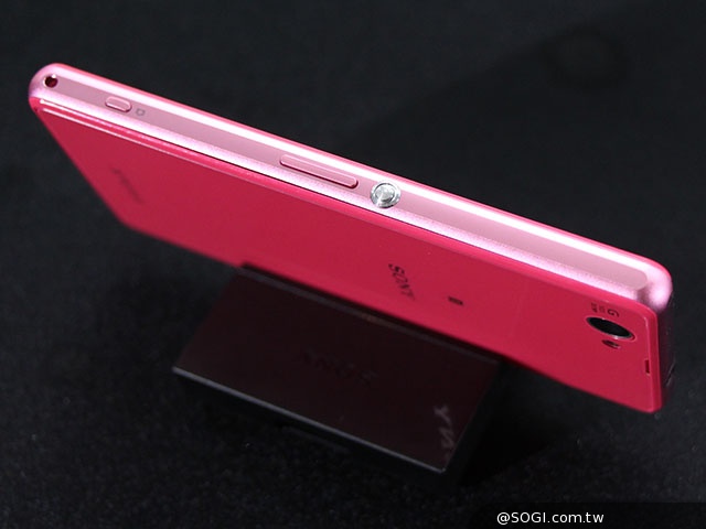索尼逆襲！Xperia Z1 Compact輕旗艦 空機不到1萬6