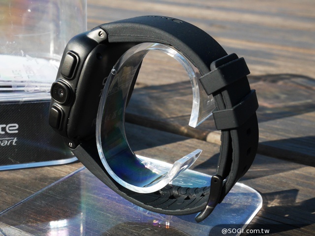 全功能安卓智慧錶 Omate True SmartWatch2.0實測