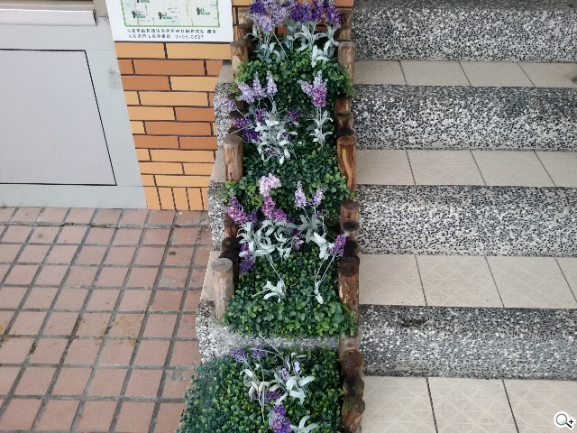 5.25吋平價中階雙卡機 三星GALAXY Grand 2