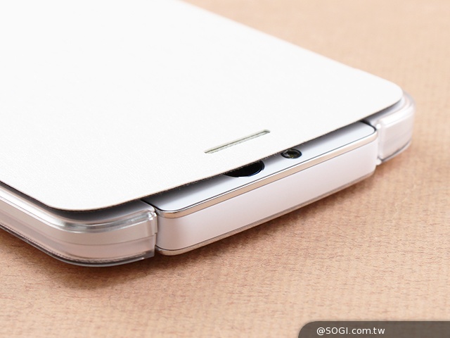 OPPO N1實測！206度隨意翻轉鏡頭、自拍巨屏靓機體驗