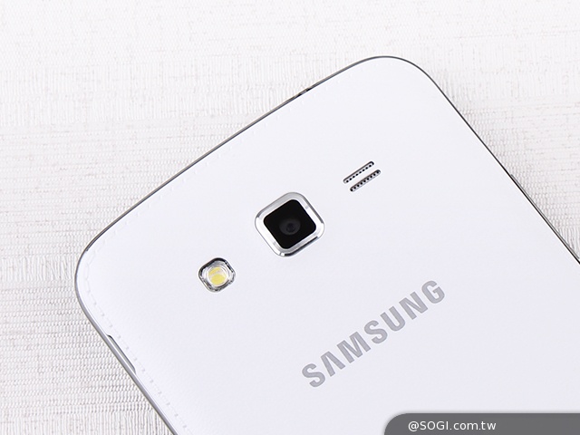 5.25吋平價中階雙卡機 三星GALAXY Grand 2