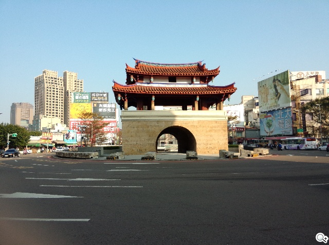 OPPO N1實測！206度隨意翻轉鏡頭、自拍巨屏靓機體驗