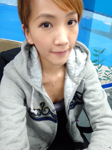 OPPO N1實測！206度隨意翻轉鏡頭、自拍巨屏靓機體驗