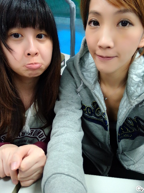 OPPO N1實測！206度隨意翻轉鏡頭、自拍巨屏靓機體驗