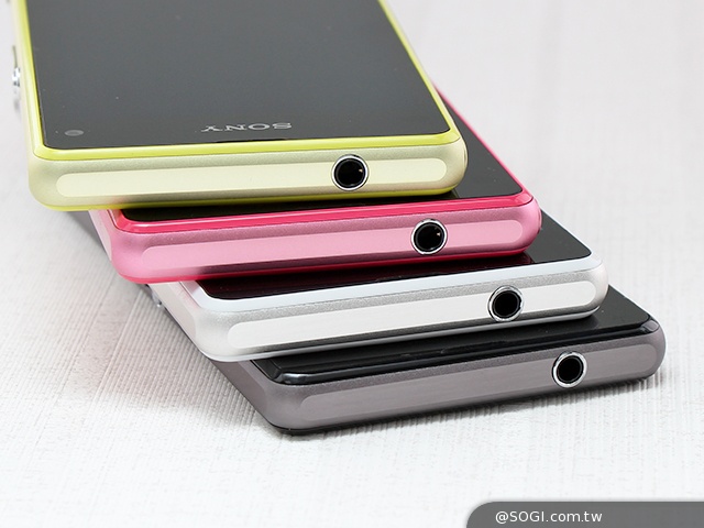 索尼Xperia Z1 Compact防水輕旗艦：外觀、效能實測