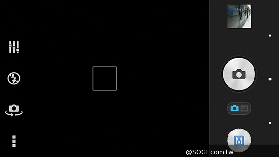 索尼Xperia Z1 Compact防水輕旗艦：G鏡頭攝錄功能