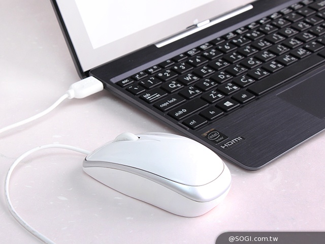 平價變形小筆電 ASUS Transformer Book T100 平價變形小筆電 ASUS Transformer Book T100