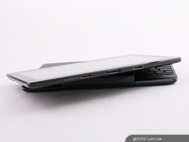 平價變形小筆電 ASUS Transformer Book T100 平價變形小筆電 ASUS Transformer Book T100