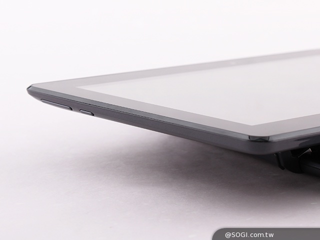 平價變形小筆電 ASUS Transformer Book T100 平價變形小筆電 ASUS Transformer Book T100