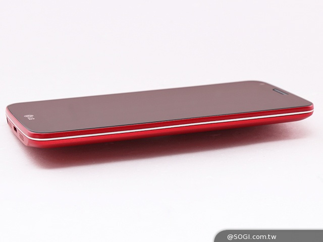 LG G2熱情狂放紅 艷麗新色圖賞