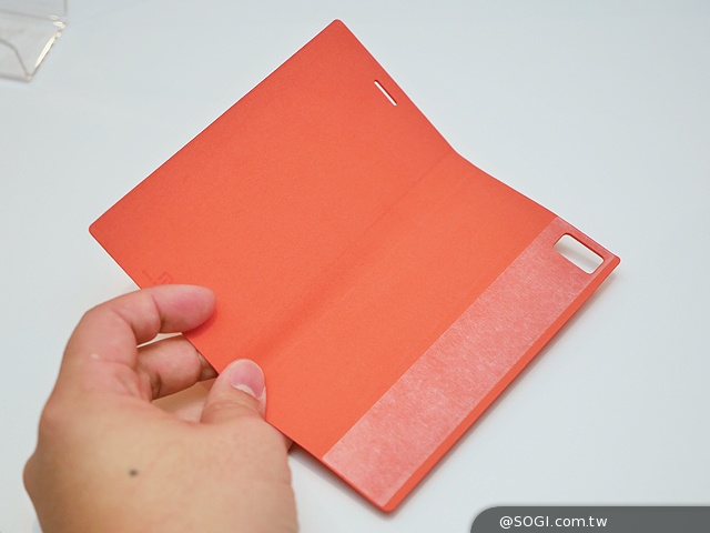 小米手機3登台！2/26開賣 單機9999可搭中華遠傳資費