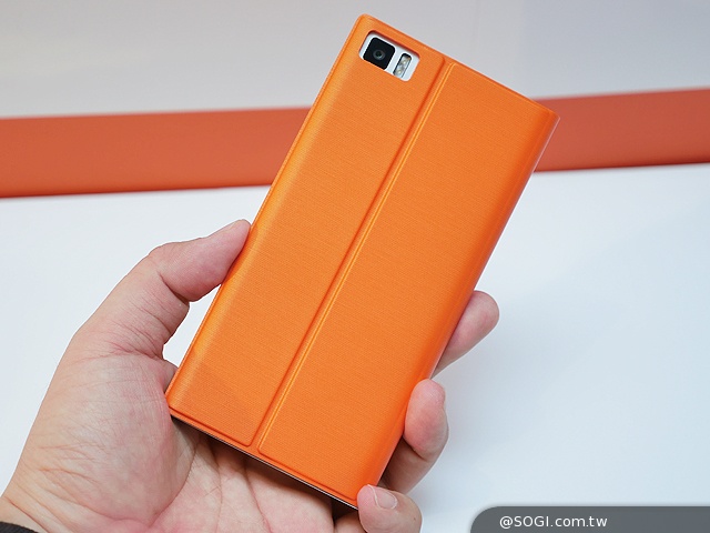 小米手機3登台！2/26開賣 單機9999可搭中華遠傳資費