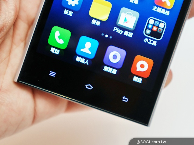 小米手機3登台！2/26開賣 單機9999可搭中華遠傳資費