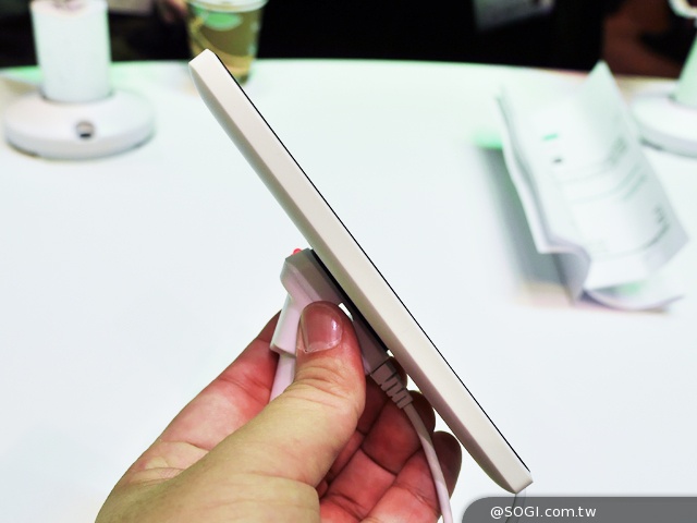 NOKIA X系列Android手機動手玩【MWC 2014】