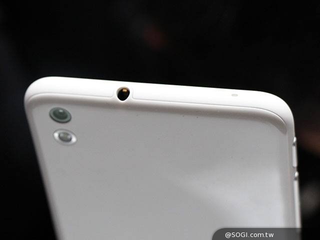 HTC Desire 816、610 中階LTE手機發表【MWC 2014】