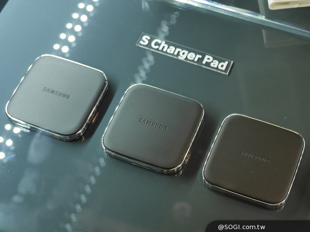 三星GALAXY S5發表 外型、效能跨海動手測【MWC 2014】