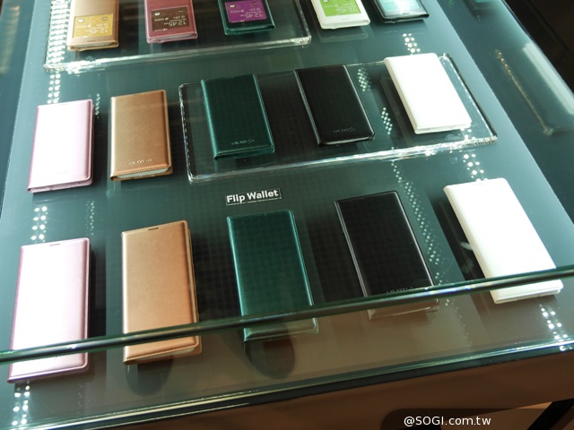 三星GALAXY S5發表 外型、效能跨海動手測【MWC 2014】