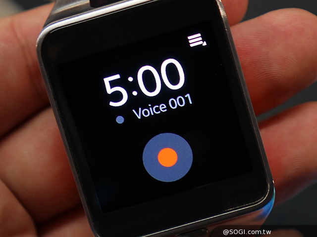 SAMSUNG Gear 2智慧錶4月登台 搶先動手玩【MWC 2014】