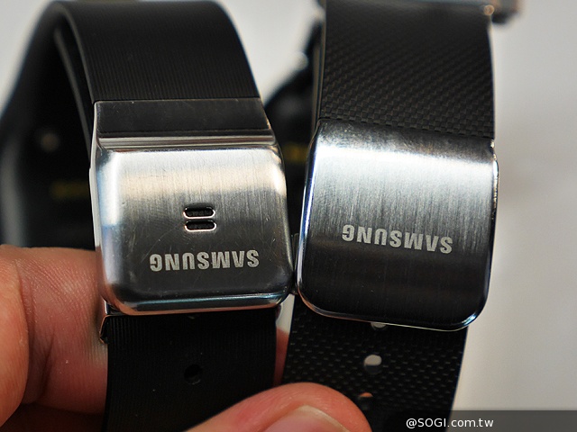 SAMSUNG Gear 2智慧錶4月登台 搶先動手玩【MWC 2014】