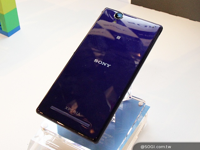 6吋大螢幕LTE智慧機Sony Xperia T2 Ultra直擊