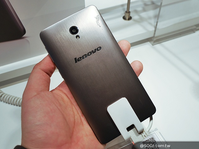 聯想於MWC展出S系列手機與Yoga HD+平板共4款新品【MWC 2014】