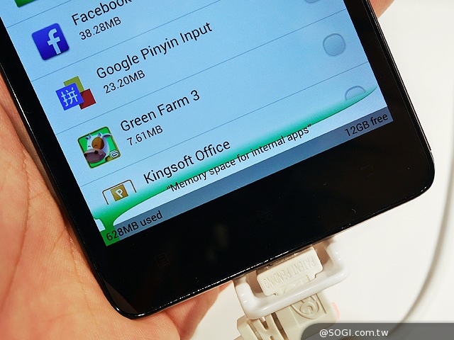 聯想於MWC展出S系列手機與Yoga HD+平板共4款新品【MWC 2014】