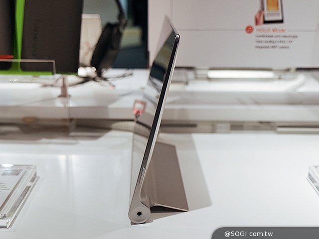 聯想於MWC展出S系列手機與Yoga HD+平板共4款新品【MWC 2014】