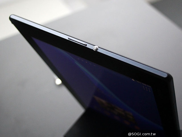 極致纖薄、通話平板！Sony Xperia Z2 Tablet【MWC 2014】