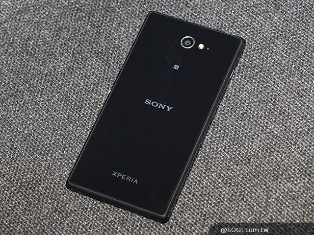 中階LTE智慧手機新秀Sony Xperia M2【MWC 2014】