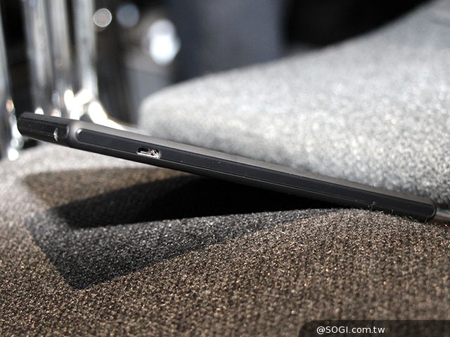 中階LTE智慧手機新秀Sony Xperia M2【MWC 2014】